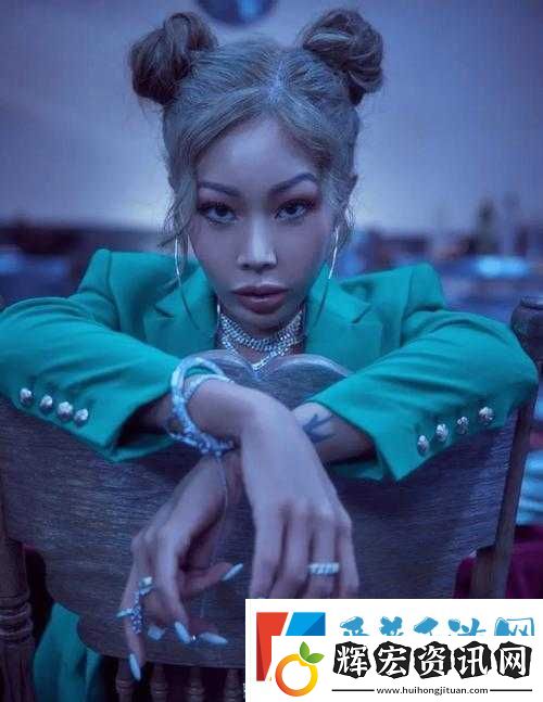 南韓第一女rapper引領潮流風尚